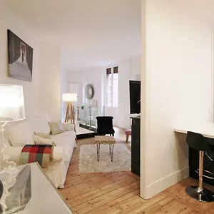 Apartment - Alsace Lorraine - Languedoc-place Du Salin-museum Histoire Naturelle- Jardin Des Plantes-musee Augustins- Palais De Justice Station Metro Carmes Ligne B, Toulouse